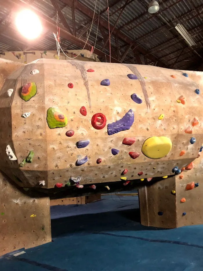 The Edge Rock Gym - Rock Climbing and Fitness 7