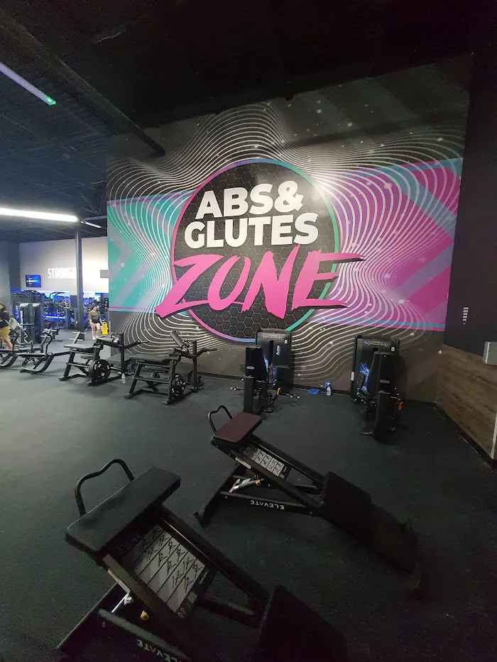 Amped Fitness (Three Lakes) 5
