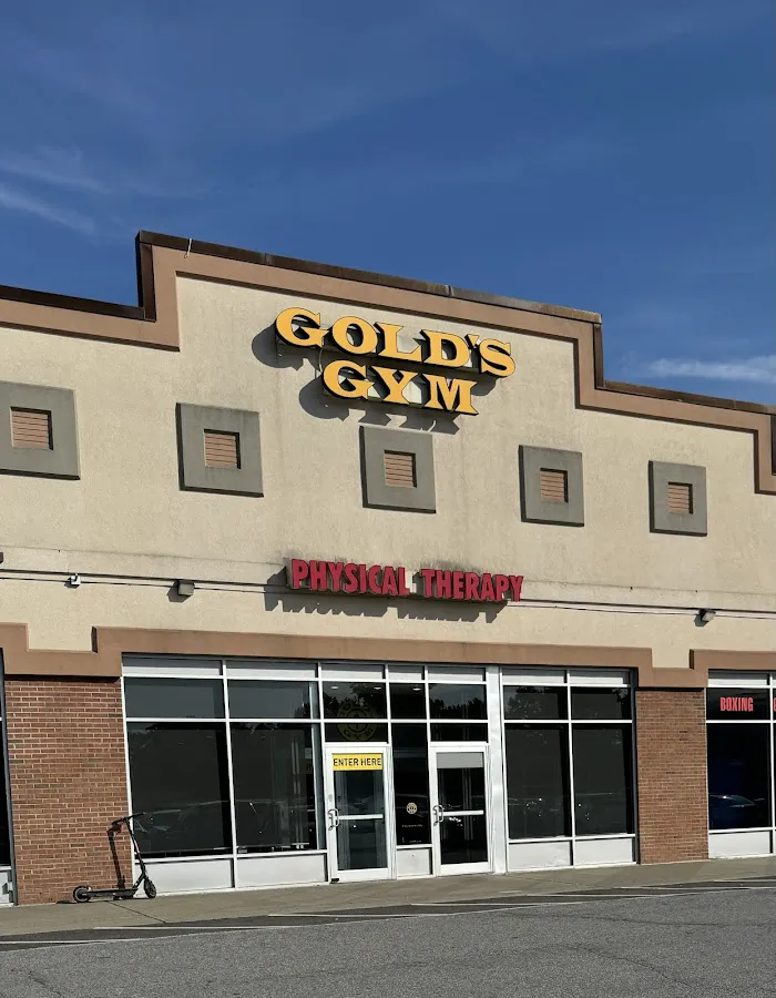 Gold's Gym 6