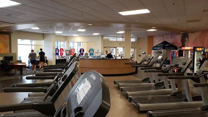 LA Fitness 6