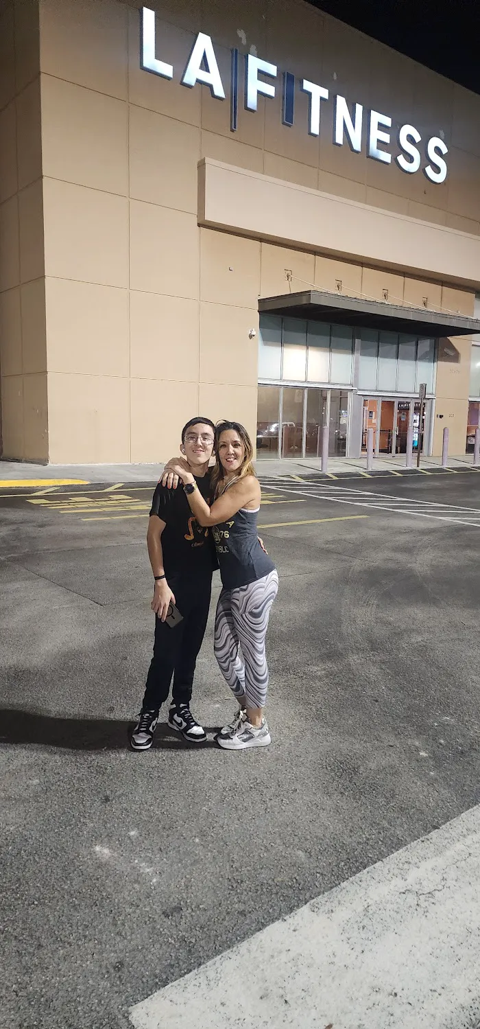 LA Fitness 8