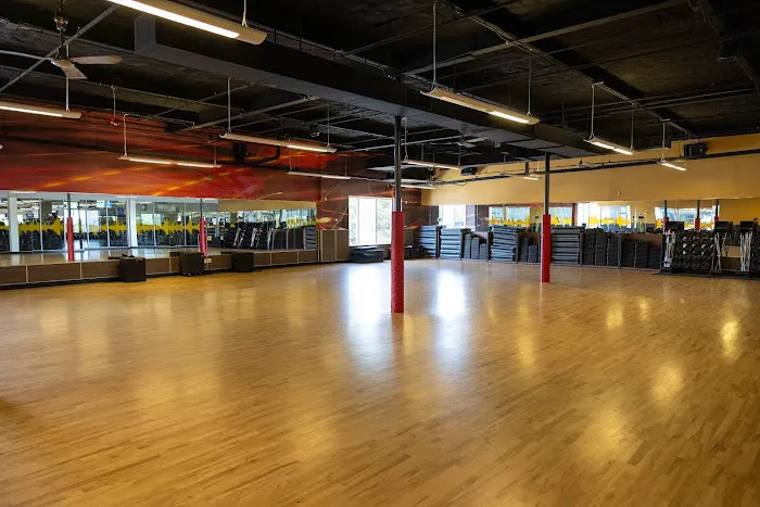 24 Hour Fitness 10