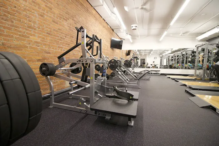 Anytime Fitness 4