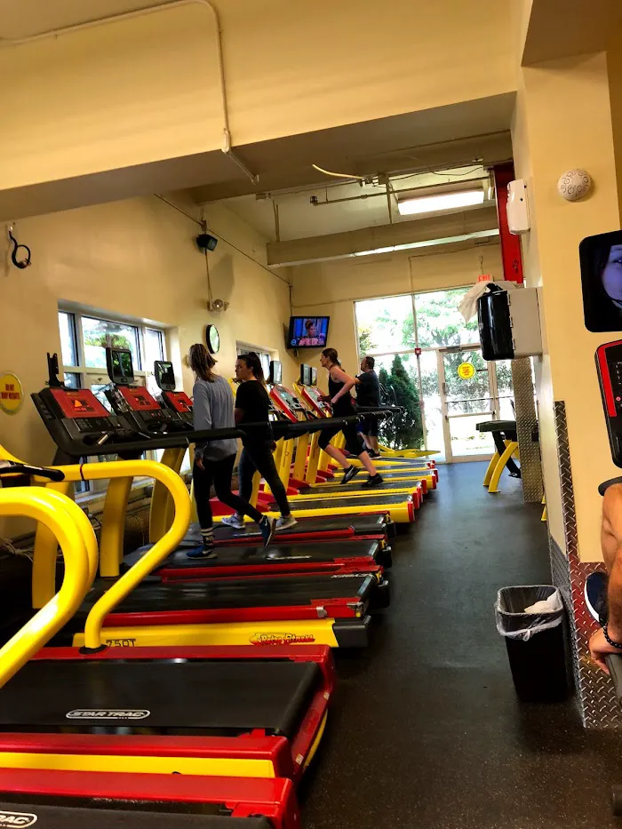 Retro Fitness 7