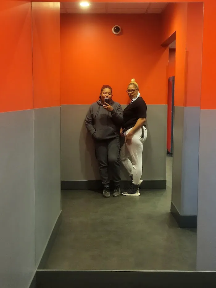 Blink Fitness Fordham 5