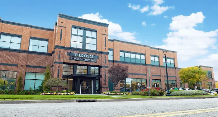 THE GYM 6