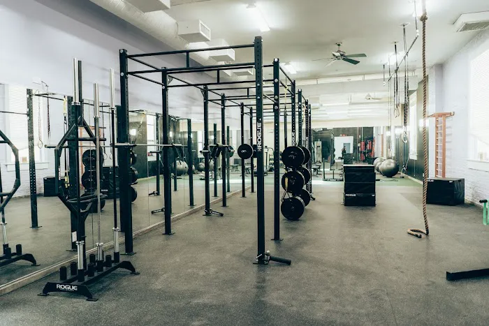 Very Good Gym LIC 1