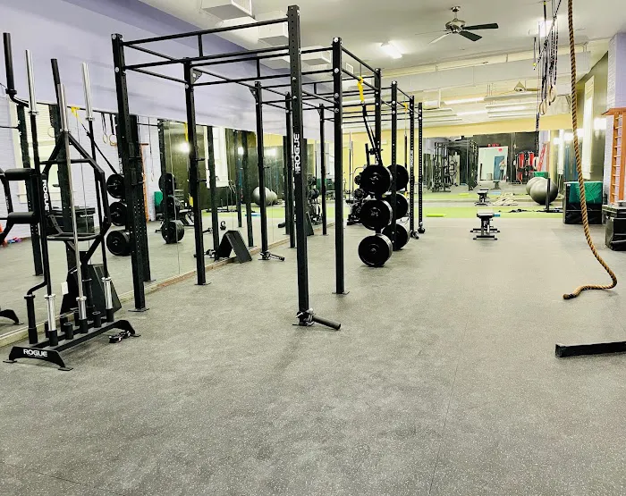 Very Good Gym LIC 4