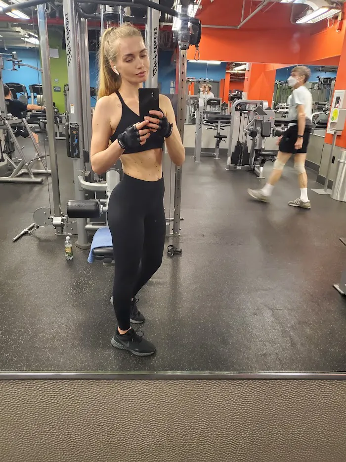 Blink Fitness Murray Hill 9
