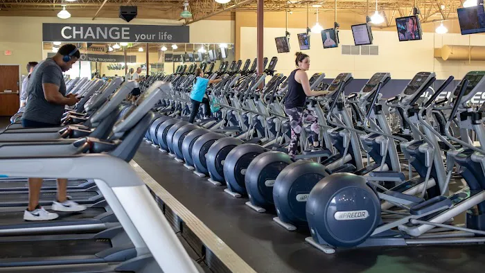 24 Hour Fitness 3