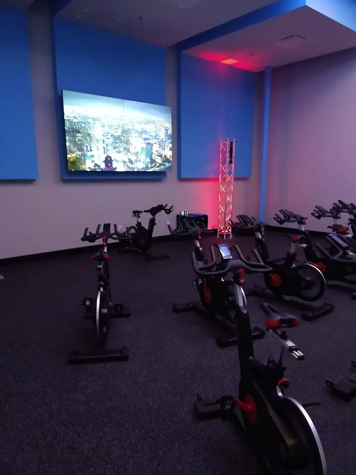 CLUB4 Fitness Coppell 2