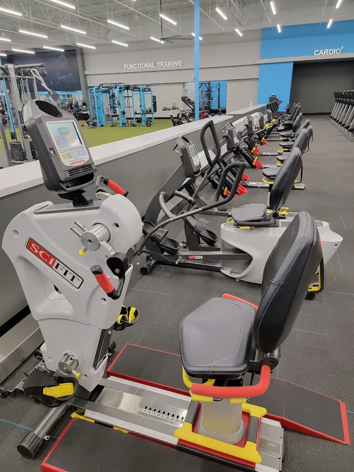 CLUB4 Fitness Coppell 8