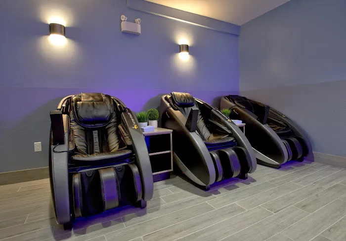 Crunch Fitness - 59th Street 3