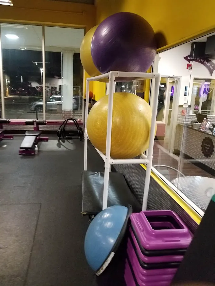 Planet Fitness 9