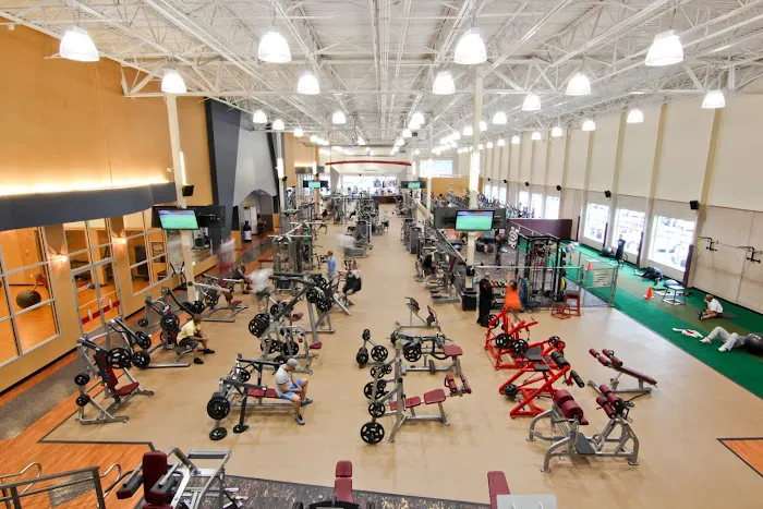 The Edge Fitness Clubs 6