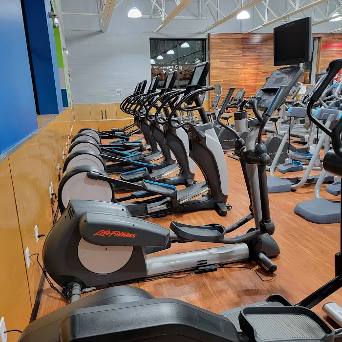 The Edge Fitness Clubs 9