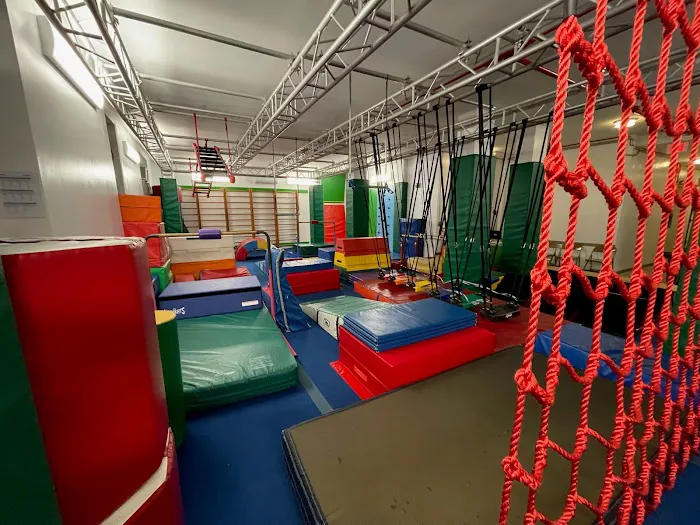 Ninja Gymnastics Factory 3