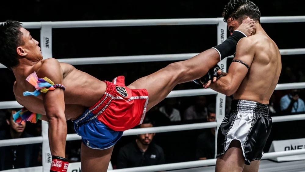 Muay Thai Techniques for Dealing with Larger Opponents: Mastering the Art of Combat