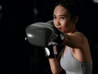 Women's Boxing Classes in the US: Empowerment and Fitness