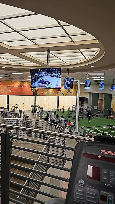 LA Fitness 9