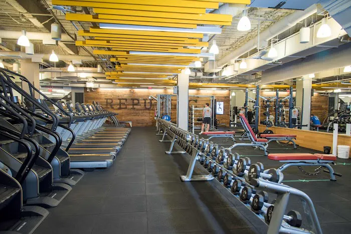 Republic Fitness 9