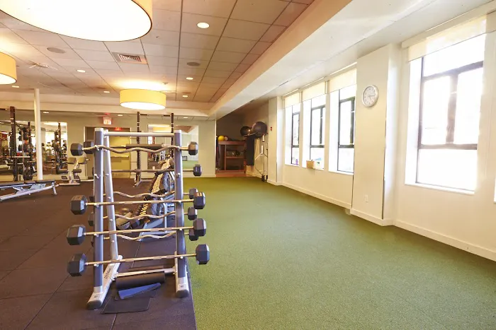 Healthworks Coolidge Corner 9