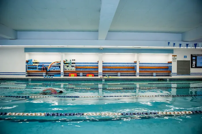 Commonwealth Sports Club 0