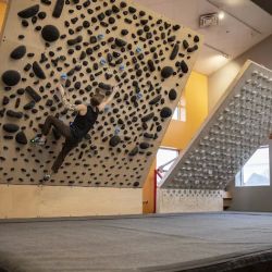 Momentum Indoor Climbing Sandy ico
