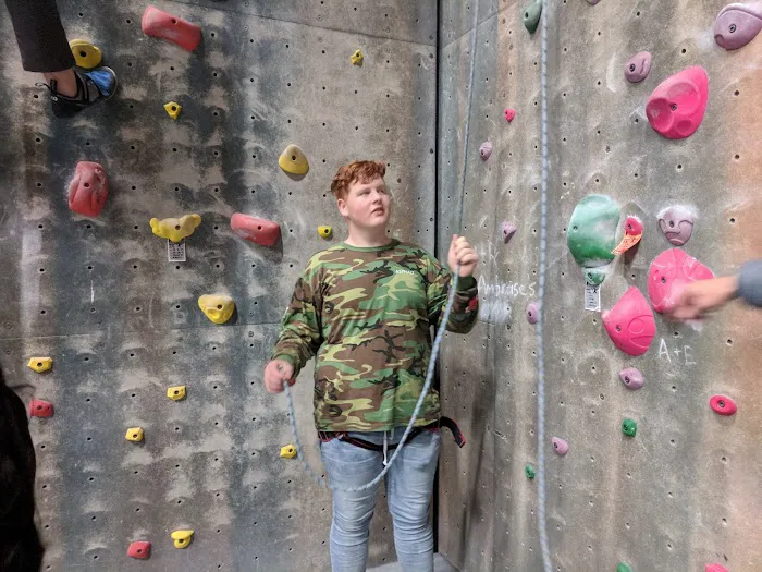 Momentum Indoor Climbing Sandy 9