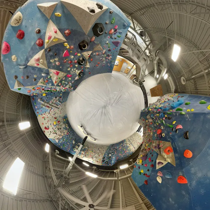 Momentum Indoor Climbing Millcreek 9