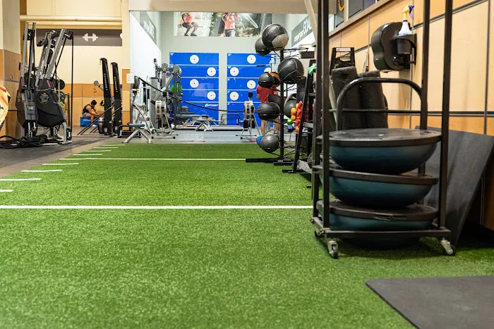 24 Hour Fitness 2