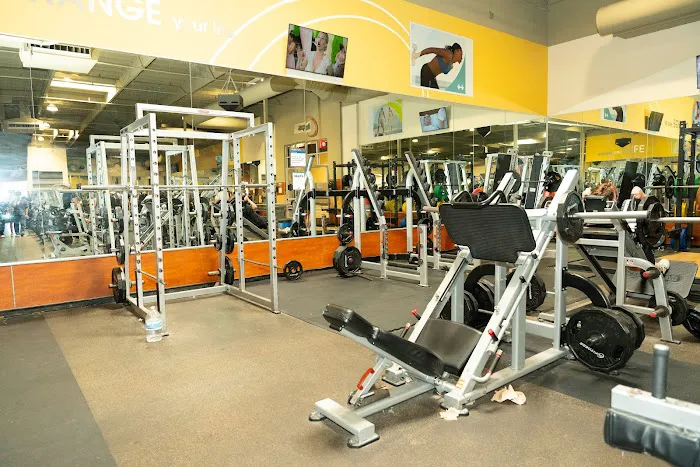 24 Hour Fitness 4
