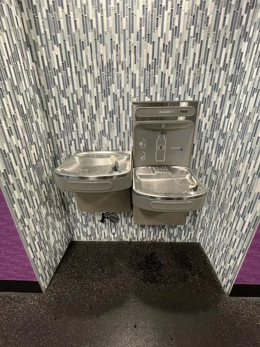 Planet Fitness 6