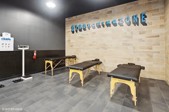 Crunch Fitness - Wesley Chapel 1
