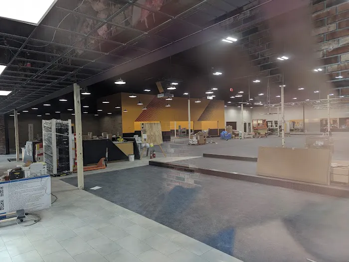 Crunch Fitness - Wesley Chapel 4