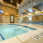 Onelife Fitness - Crabapple