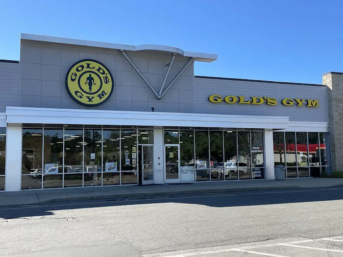 Gold's Gym Chapel Hill 1