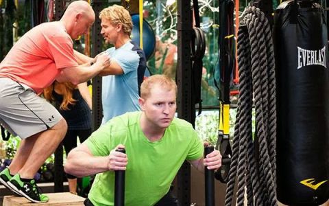 Takes 2 Fitness - Music Row